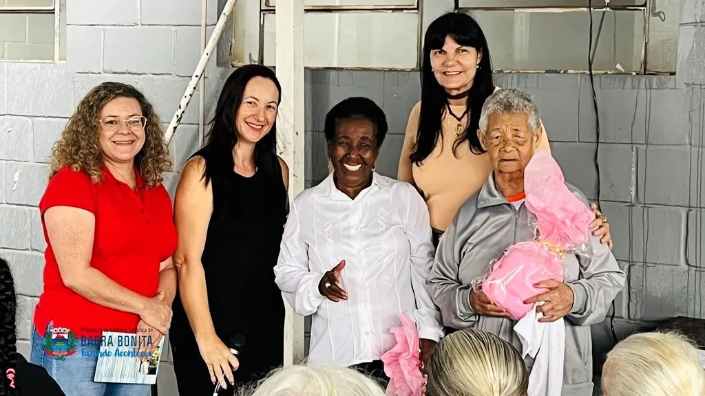 CRAS Vida Nova celebra Dia Internacional da Mulher com homenagens e integração