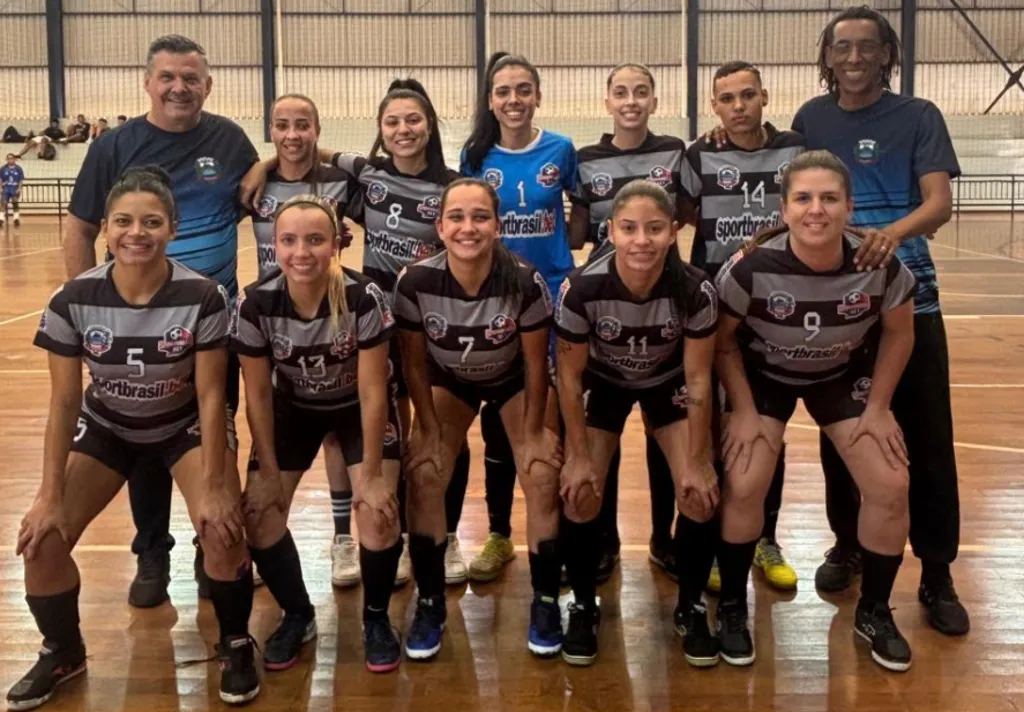 Futsal feminino encerra participação nos Regionais na quarta colocação