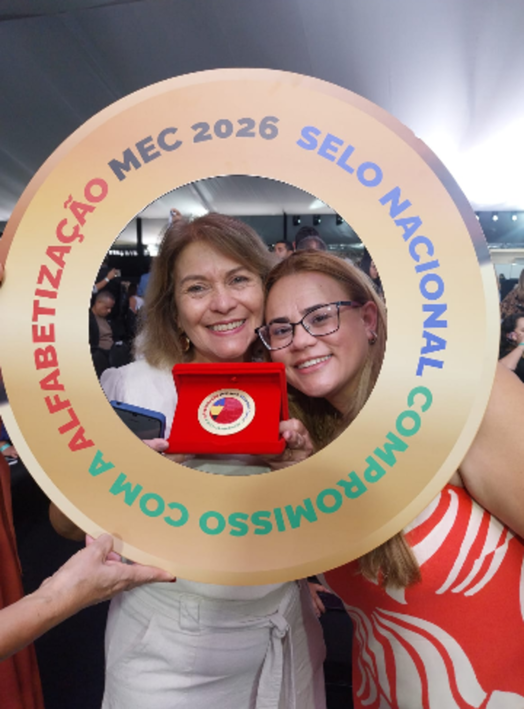 Educação municipal recebe Selo Ouro de Alfabetização do Ministério da Educação