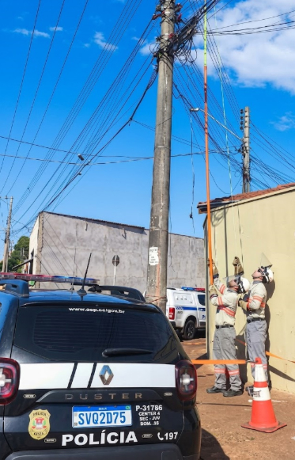 Polícia prende homem em flagrante por furto de energia elétrica