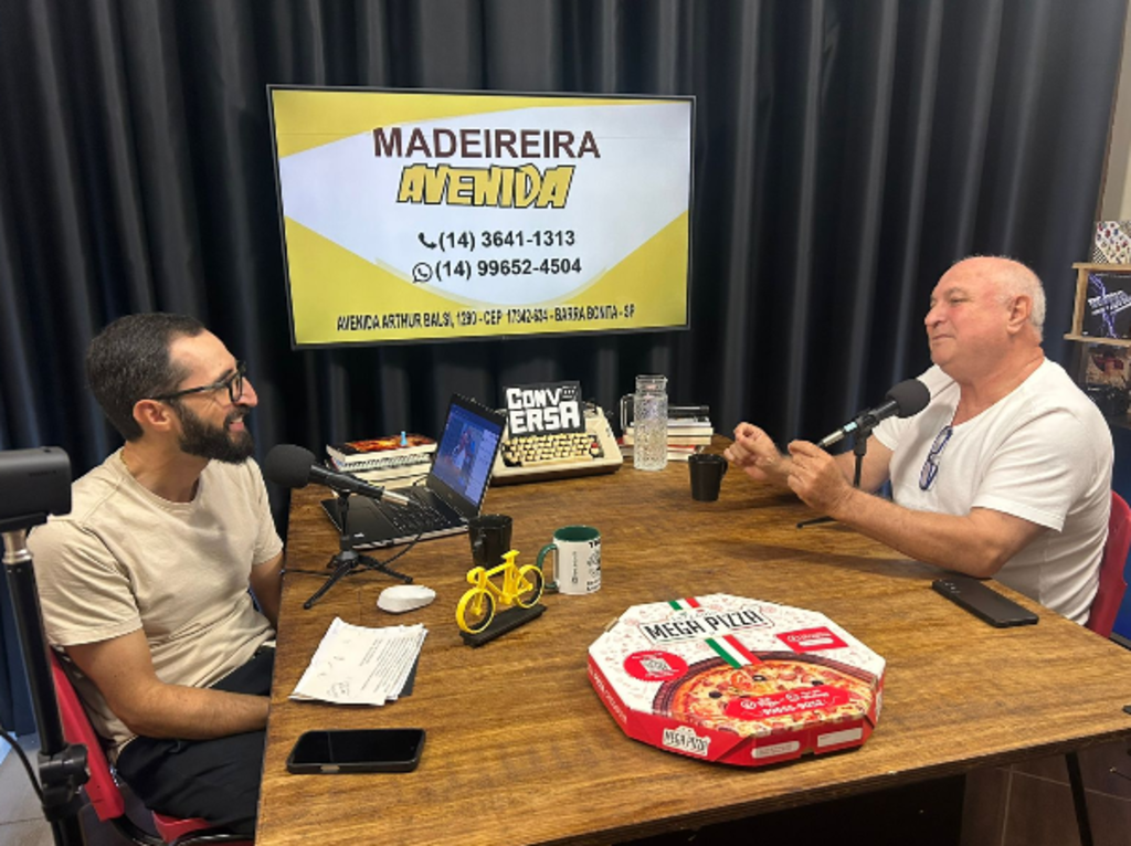 Paulinho do SAAE na mesa do Conversa